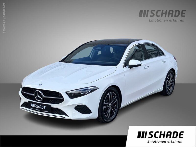Andere farbe Neu 2024 Mercedes A180 Progressive Limousine | 47.600 € - Bild 1/4