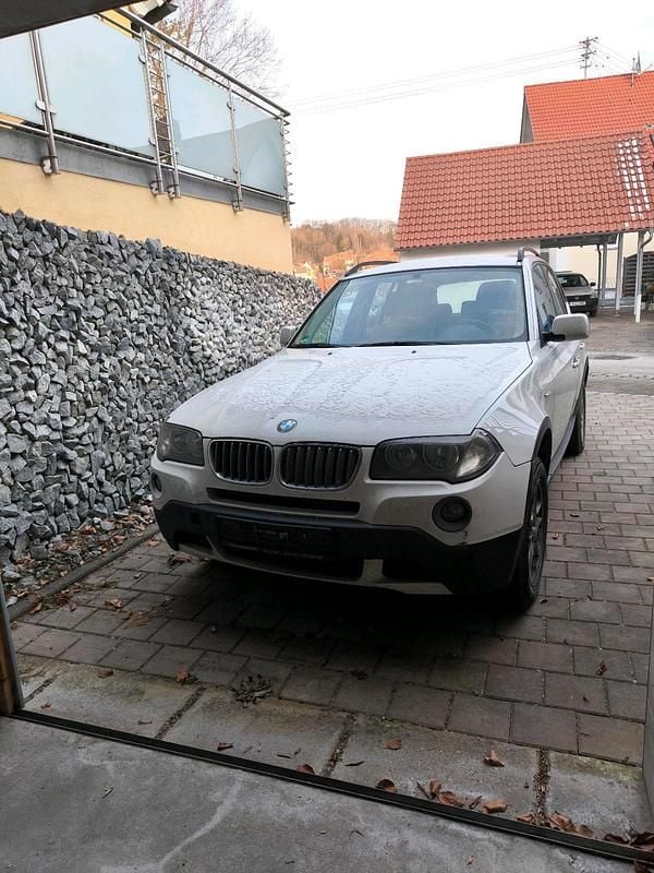 Weiß Gebraucht 2007 BMW X3 SUV | 2.200 € (Superpreis) - Bild 1/4