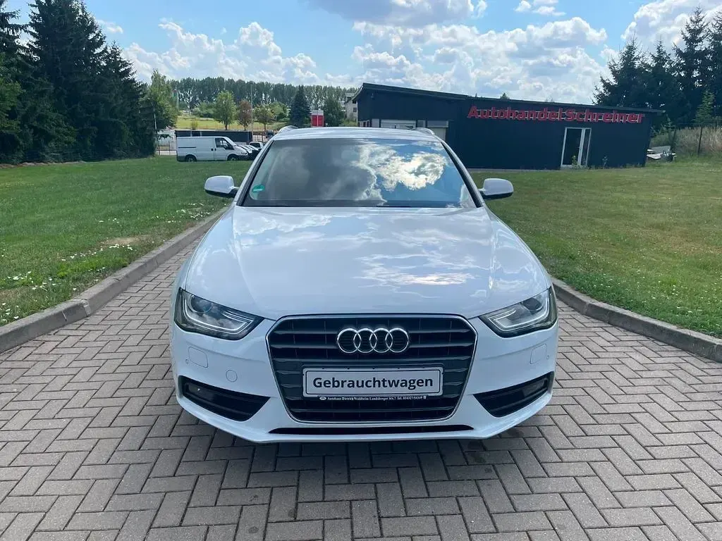 Gebraucht Audi A4 Ambition 190 PS (139 kW) 2015 Weiß Kombi
