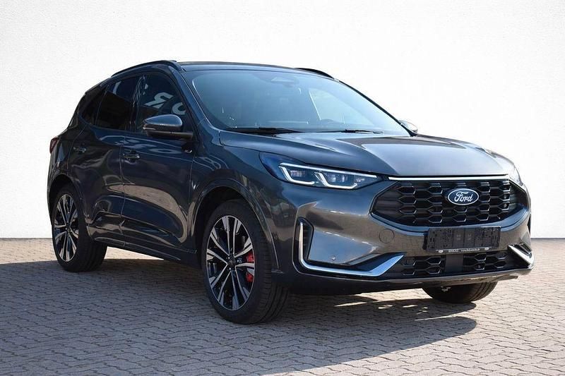 Gebraucht Ford Kuga ST-Line X 182 PS (133 kW) 2024 Grau SUV