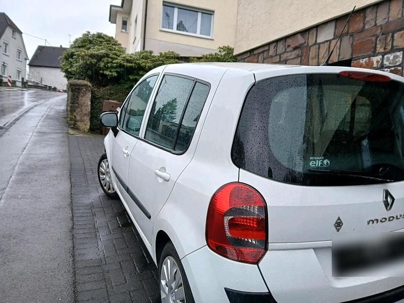 Gebraucht Renault Modus 75 PS (55 kW) 2012 Weiß Van / Kleinbus