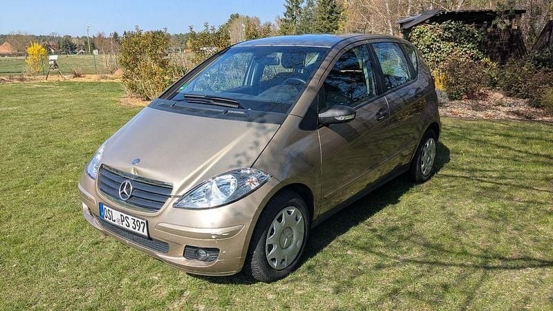 Gebraucht Mercedes A150 Elegance 95 PS (69 kW) 2006 Gold Van / Kleinbus