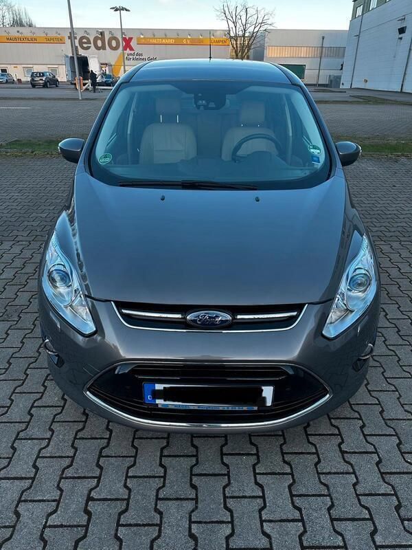Grau Gebraucht 2014 Ford Grand C-Max Van / Kleinbus | 9.500 € - Bild 1/4