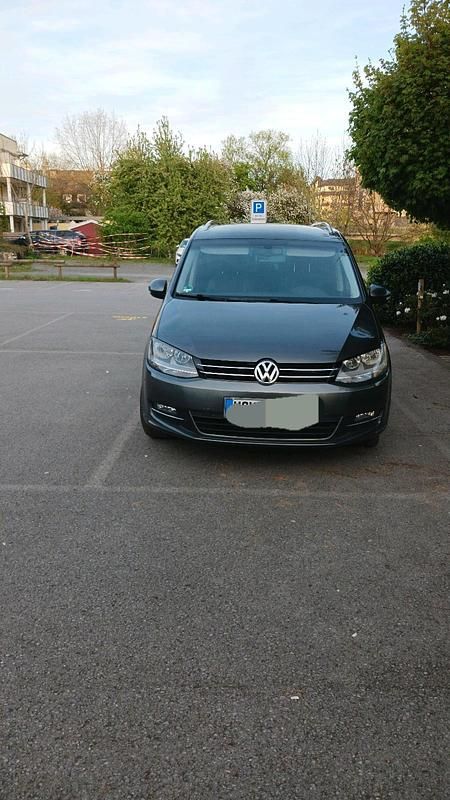 Grau Gebraucht 2011 VW Sharan Van / Kleinbus | 8.500 € (Superpreis) - Bild 1/4
