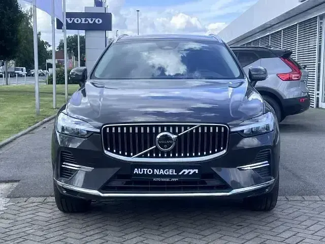 Gebraucht Volvo XC60 Plus 398 PS (292 kW) 2025 Grau SUV