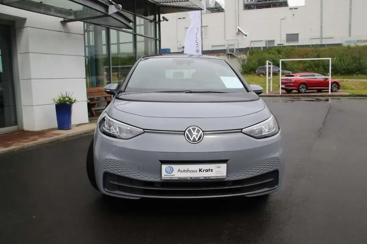 Gebraucht VW ID.3 Pro Performance 150 kW (204 PS) 2023 Grau Kleinwagen