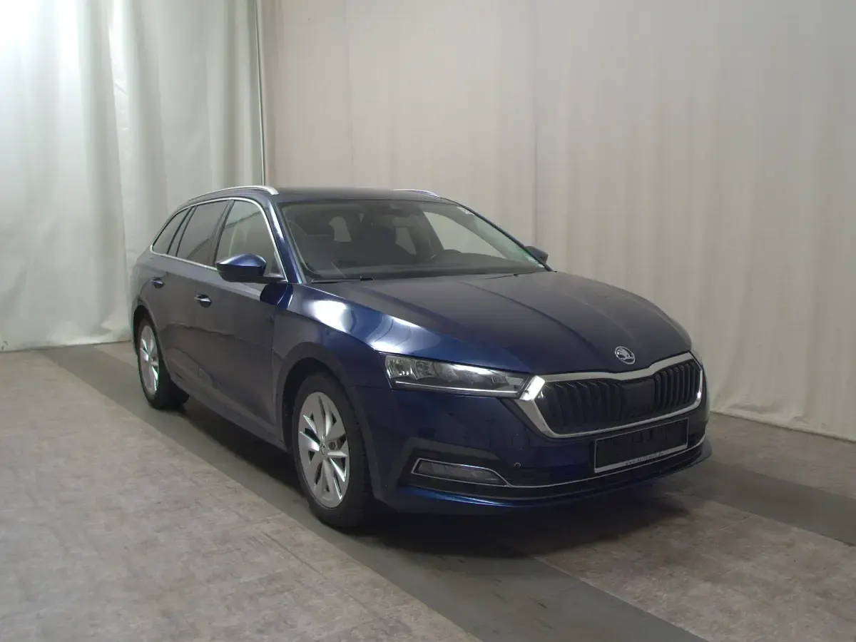 Gebraucht Skoda Octavia Style 150 PS (110 kW) 2022 Blau Kombi