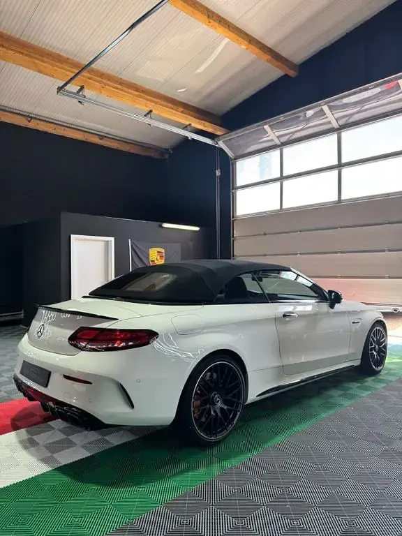 Gebraucht Mercedes C63 AMG AMG 476 PS (350 kW) 2022 Weiß Cabrio