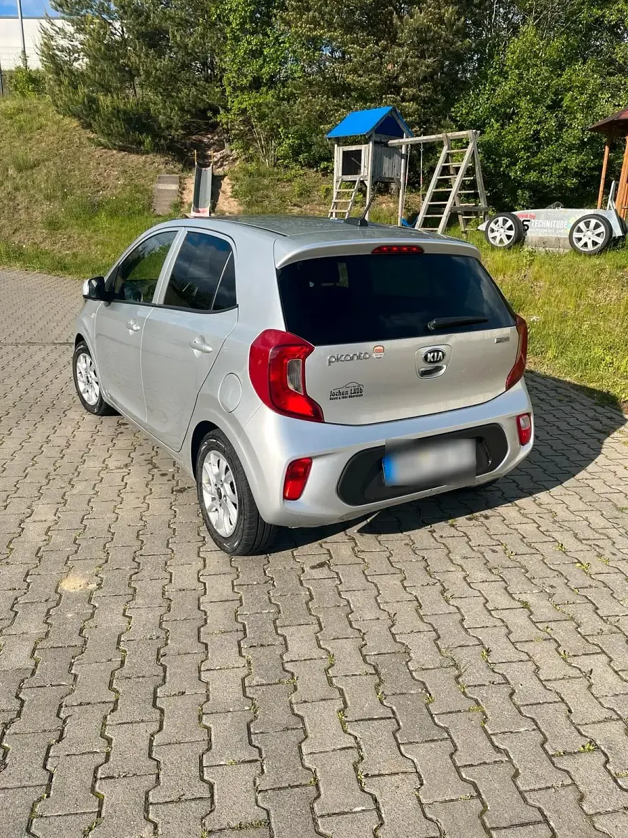 Gebraucht Kia Picanto DREAM-TEAM Edition 68 PS (50 kW) 2018 Silber Kleinwagen