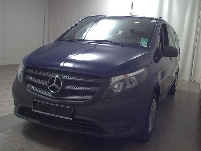 Gebraucht Mercedes Vito 136 PS (100 kW) 2023 Blau Van