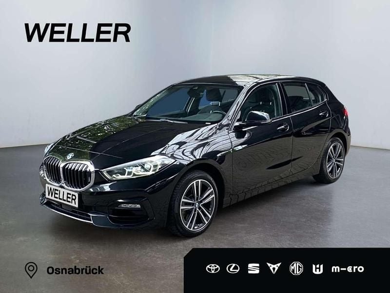Schwarz Gebraucht 2021 BMW 120 Sport Line Kleinwagen | 21.485 € (Fairer Preis) - Bild 1/3