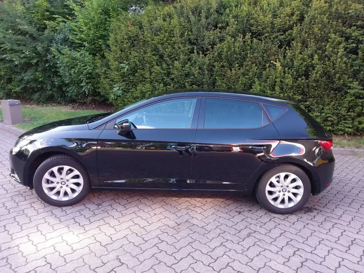 Gebraucht Seat Leon 110 PS (80 kW) 2015 Schwarz Limousine
