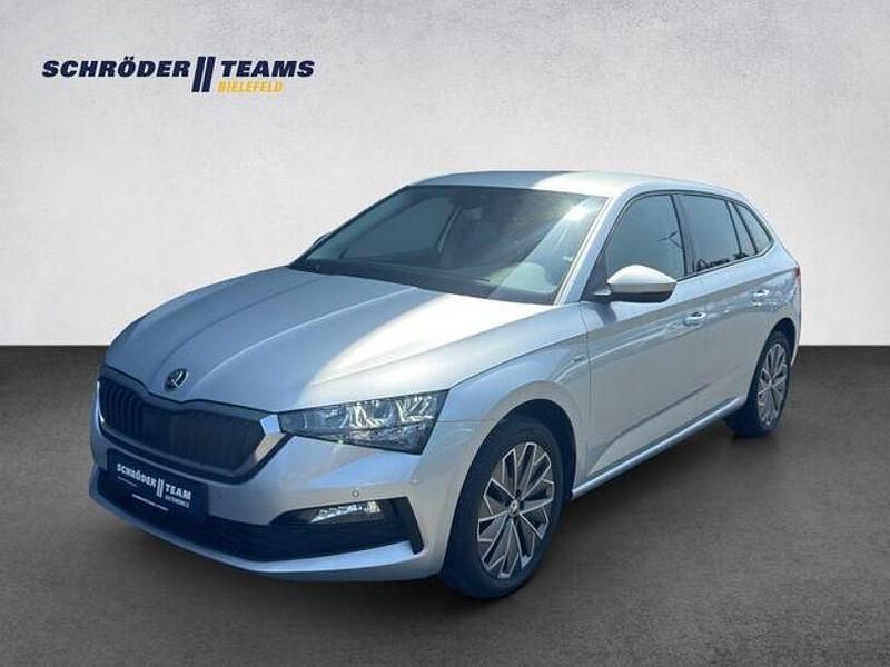 Silber Gebraucht 2022 Skoda Scala Clever Kleinwagen | 17.380 € (Guter Preis) - Bild 1/4