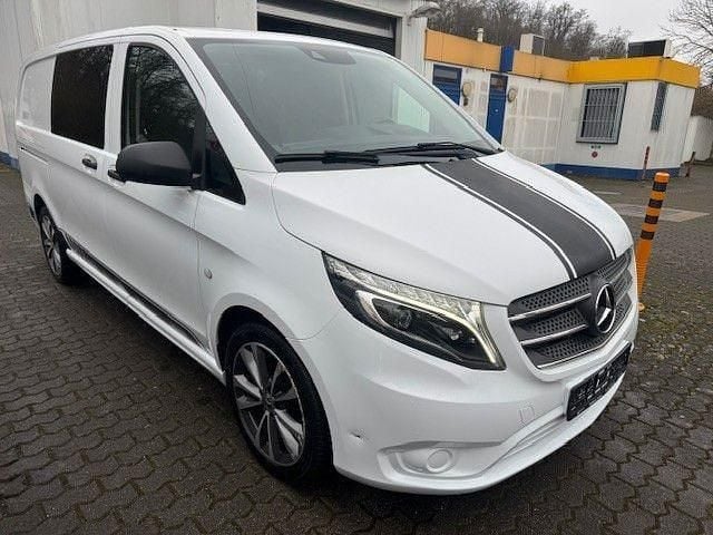 Gebraucht Mercedes Vito 190 PS (139 kW) 2019 Weiß Van