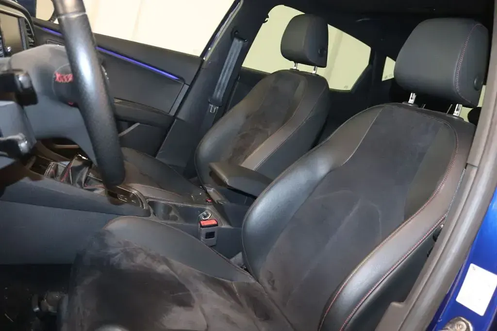 Gebraucht Seat Leon FR-Line 125 PS (91 kW) 2017 Mystery blau Limousine