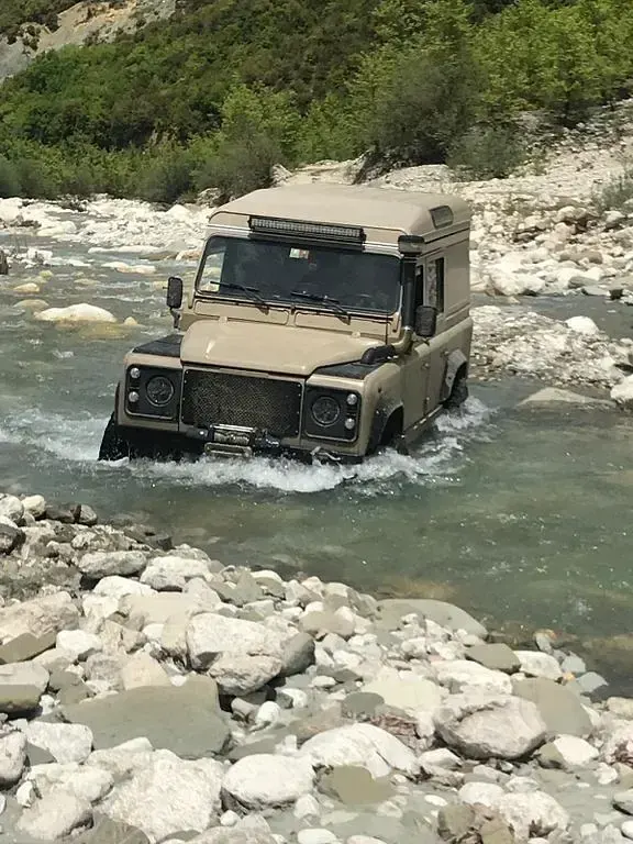 Gebraucht Land Rover Defender 122 PS (89 kW) 2004 Beige SUV