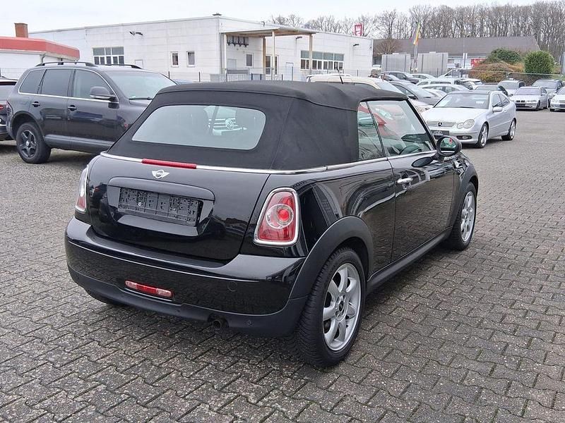 Gebraucht Mini One Cabriolet 98 PS (72 kW) 2015 Schwarz Cabrio