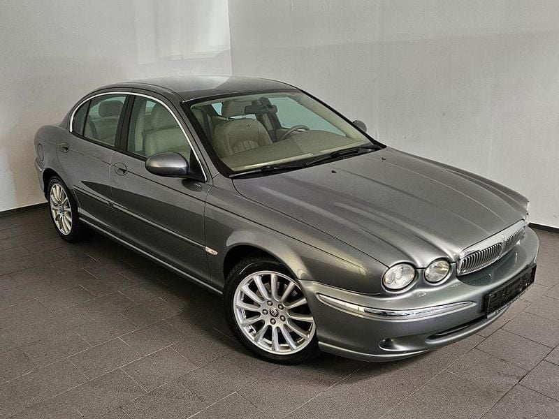 Gebraucht Jaguar X-type Executive 156 PS (114 kW) 2004 Grau Limousine