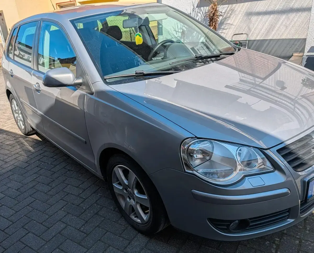 Używany VW Polo Trendline 69 KM (50 kW) 2009 Hatchback
