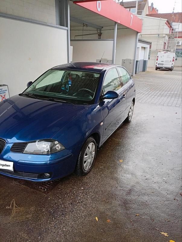 Blau Gebraucht 2005 Seat Ibiza Sport Kleinwagen | 1.850 € (Fairer Preis) - Bild 1/4