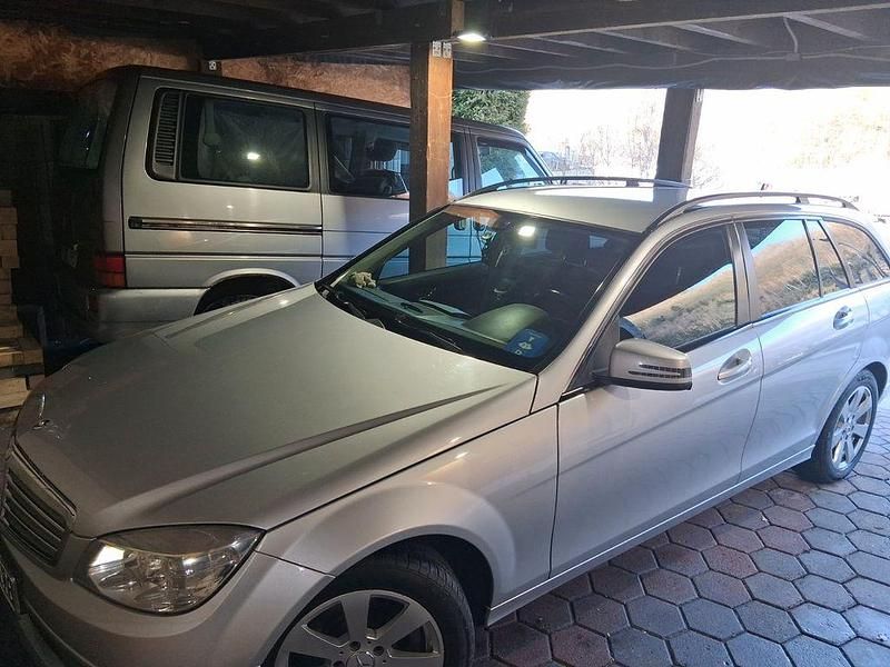 Gebraucht Mercedes C200 136 PS (100 kW) 2011 Silber Limousine