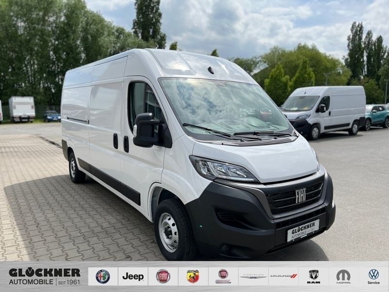 Weiß Gebraucht 2023 Fiat Ducato Van | 28.560 € (Superpreis) - Bild 1/4