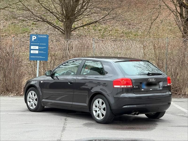 Gebraucht Audi A3 150 PS (110 kW) 2005 Grau Kleinwagen