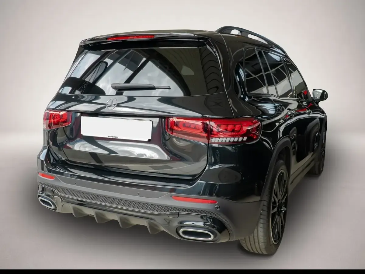 Gebraucht Mercedes GLB220 190 PS (139 kW) 2022 Schwarz SUV
