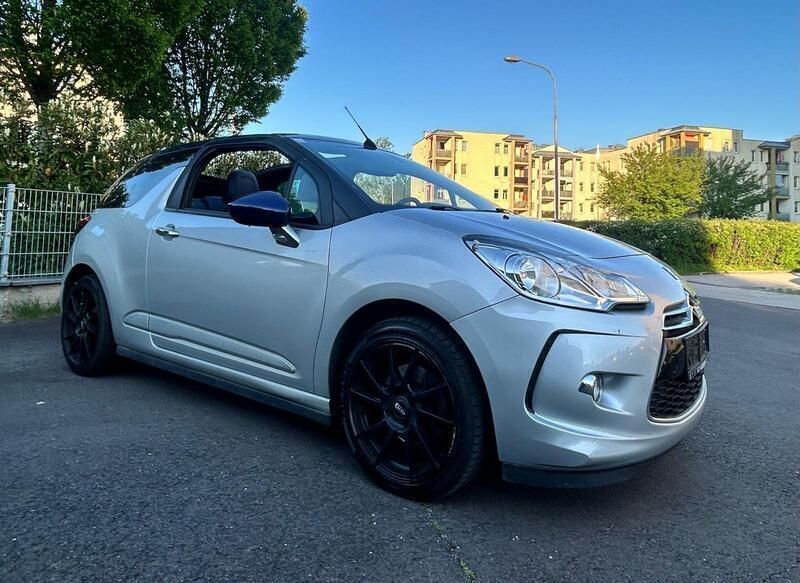 Silber Gebraucht 2013 Citroën DS3 Cabriolet Cabrio | 6.900 € (Fairer Preis) - Bild 1/4