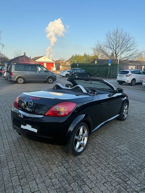 Gebraucht Opel Tigra 90 PS (66 kW) 2006 Schwarz Cabrio