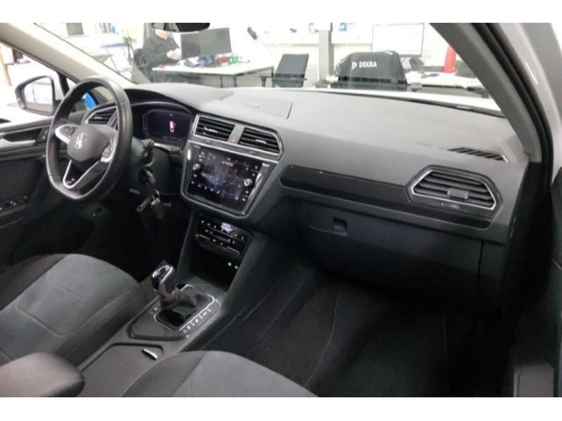 Gebraucht VW Tiguan Elegance 150 PS (110 kW) 2022 Weiß SUV