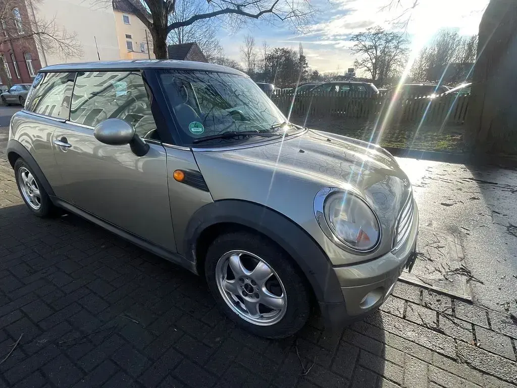 Używany Mini Cooper 120 KM (88 kW) 2008 Srebrny Hatchback
