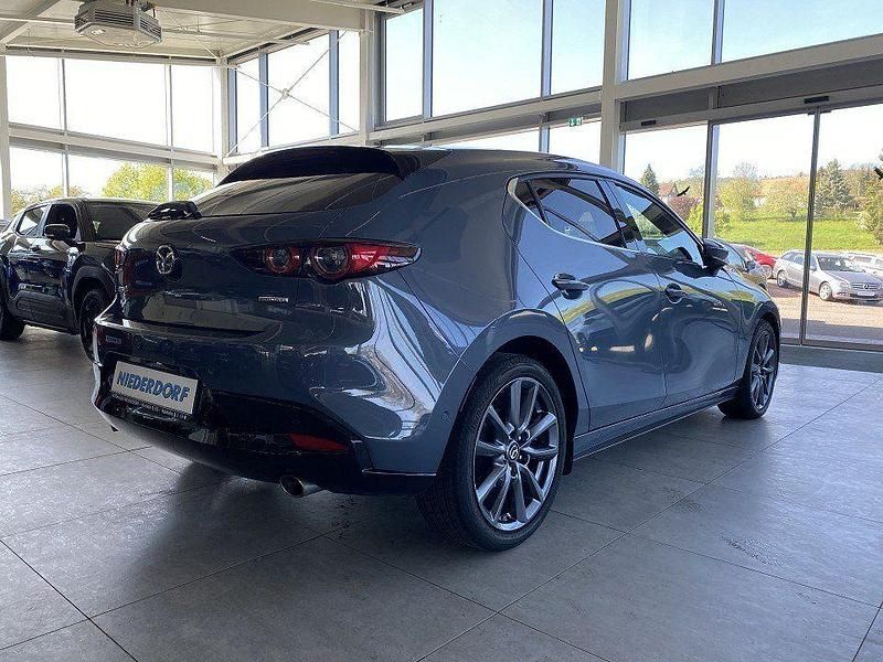 Gebraucht Mazda 3 Selection 122 PS (89 kW) 2019 Polymetal grey Limousine
