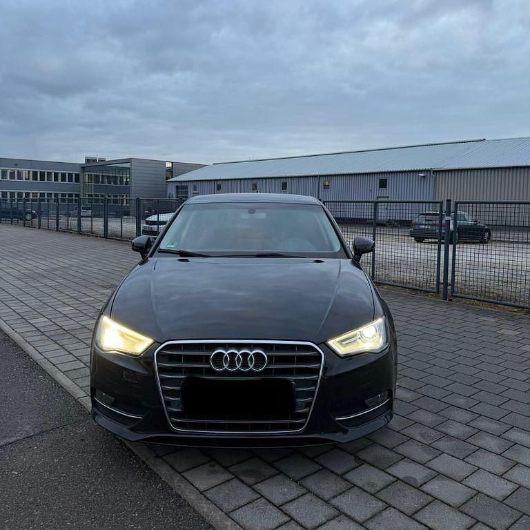 Gebraucht Audi A3 Ambition 110 PS (80 kW) 2015 Schwarz Limousine