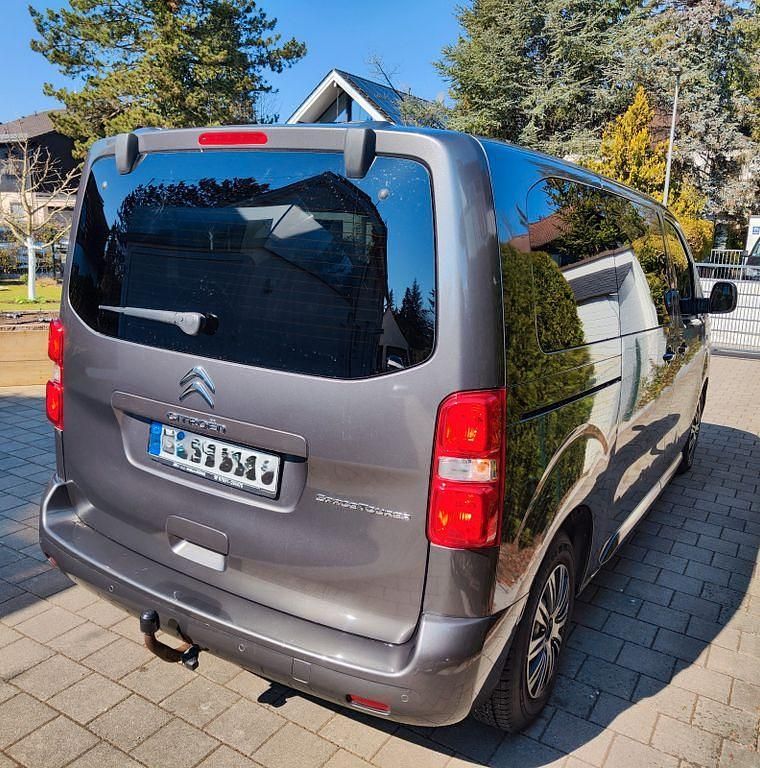 Gebraucht Citroën Spacetourer Shine 150 PS (110 kW) 2017 Grau Van / Kleinbus