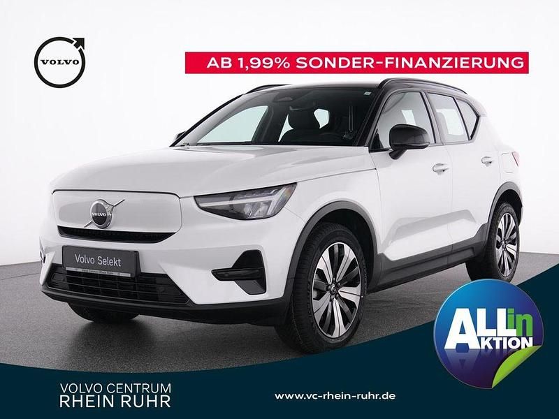 Weiß crystal white / metallic Gebraucht 2022 Volvo XC40 Core SUV | 28.990 € (Superpreis) - Bild 1/2