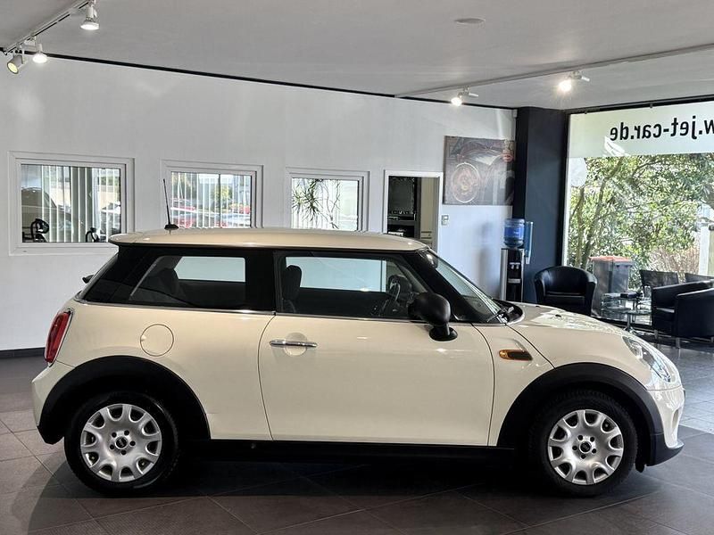 Gebraucht Mini ONE 75 PS (55 kW) 2015 Weiß Kleinwagen