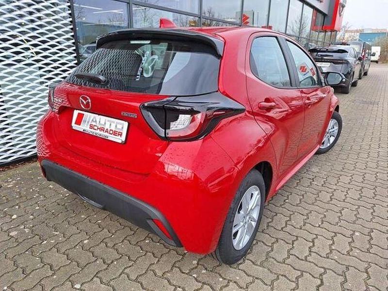Gebraucht Mazda 2 Center-Line 116 PS (85 kW) 2024 Rot Limousine