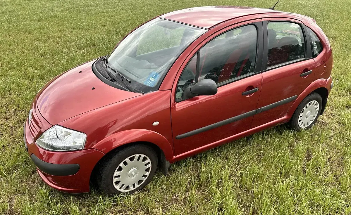 Gebraucht Citroën C3 60 PS (44 kW) 2003 Rot Kleinwagen