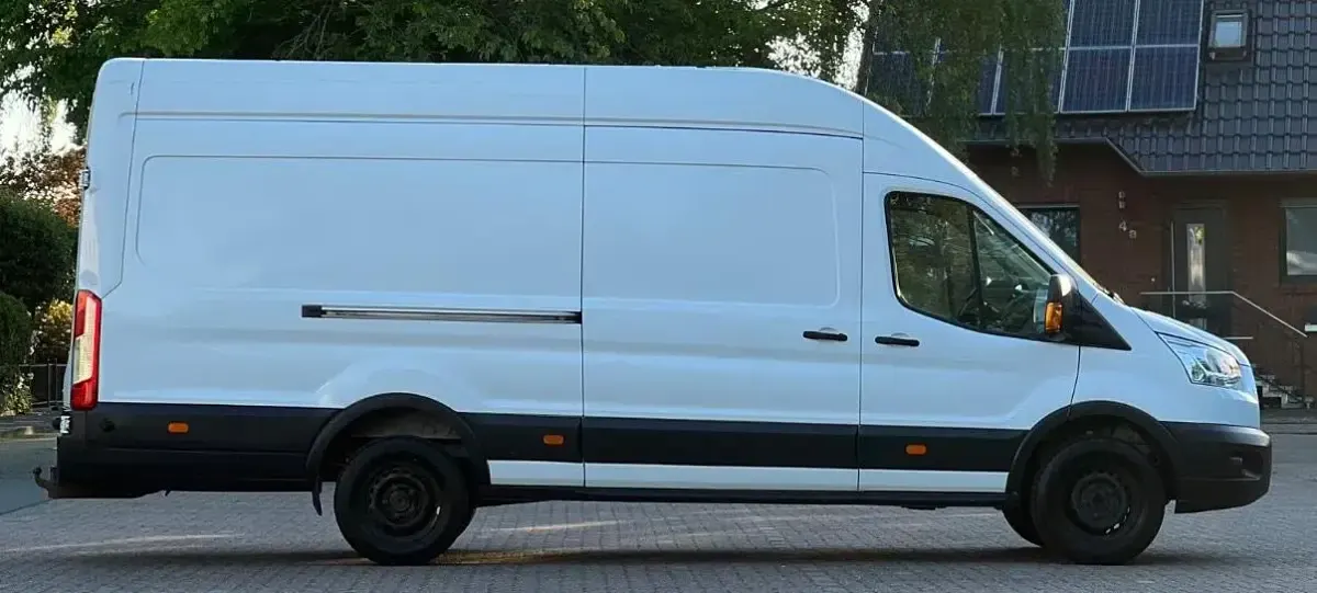 Gebraucht Ford Transit 130 PS (95 kW) 2018 Weiß Van / Kleinbus
