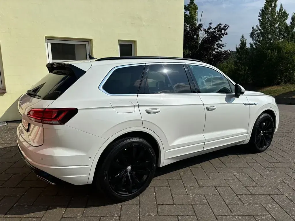 Gebraucht VW Touareg R-line 286 PS (210 kW) 2018 Weiß SUV
