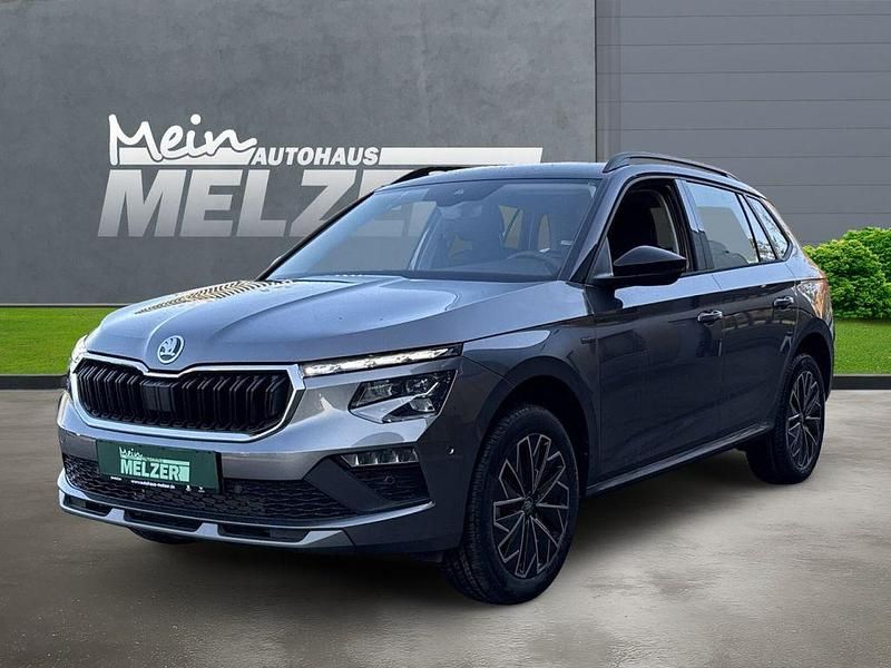 Grau Neu 2025 Skoda Kamiq Tour SUV | 32.880 € - Bild 1/4