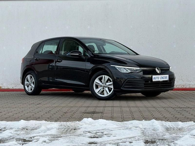 Gebraucht VW Golf VIII Life 131 PS (96 kW) 2021 Schwarz Limousine