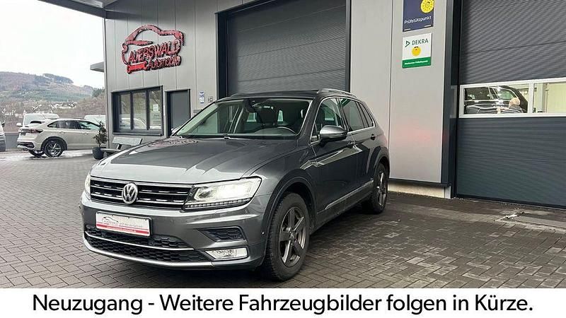 Grau Gebraucht 2016 VW Tiguan Highline SUV | 20.990 € (Fairer Preis) - Bild 1/4