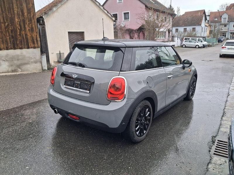Gebraucht Mini Cooper 136 PS (100 kW) 2018 Grau Kleinwagen