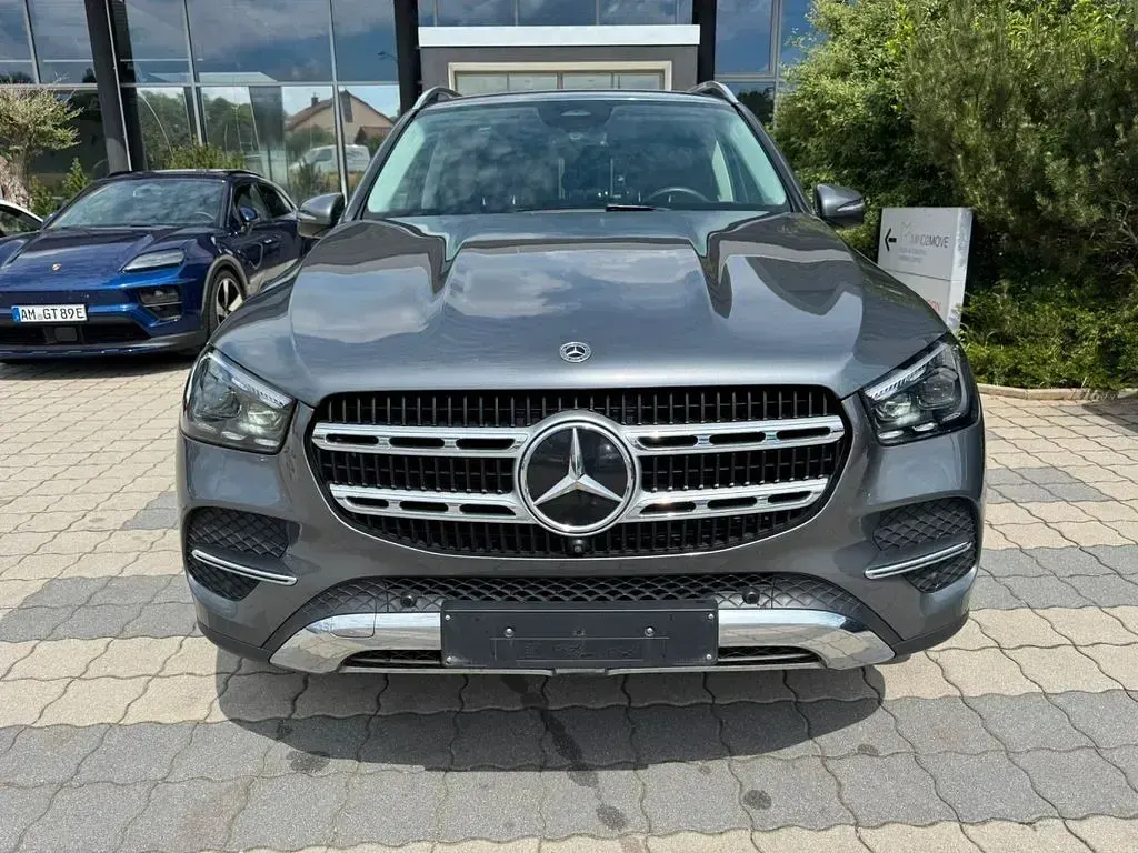 Gebraucht Mercedes GLE350 197 PS (144 kW) 2023 Grau SUV