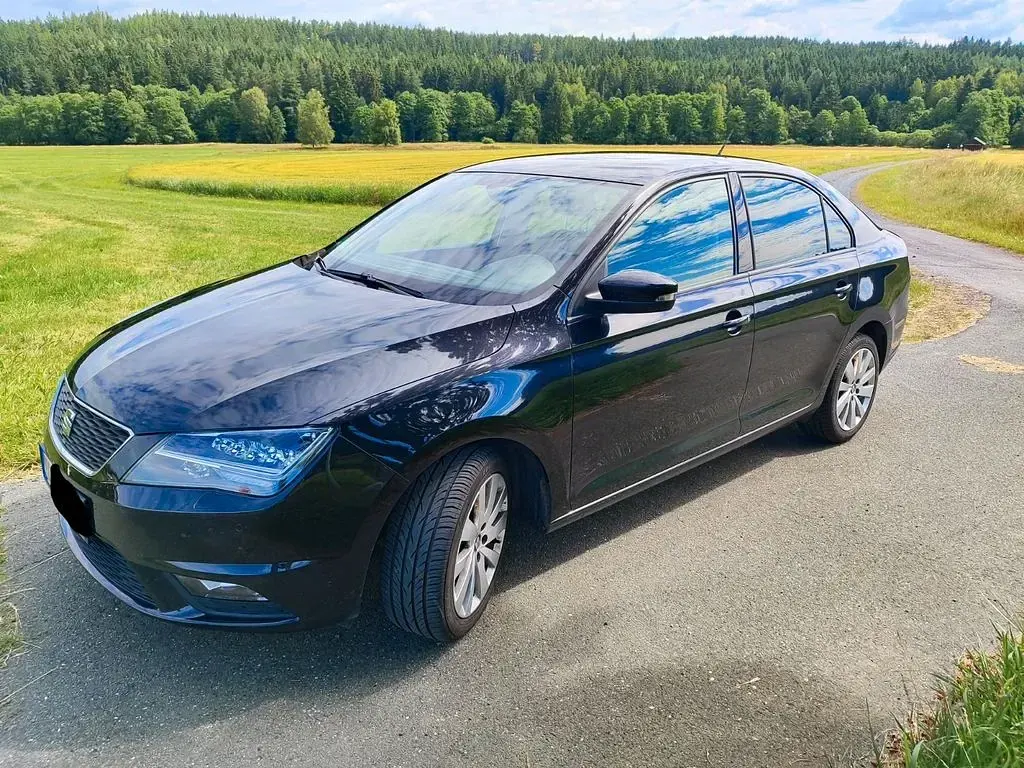 Gebraucht Seat Toledo Style 110 PS (80 kW) 2015 Schwarz Kleinwagen