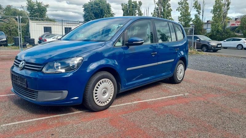 Blau Gebraucht 2011 VW Touran Trendline Van / Kleinbus | 4.999 € (Guter Preis) - Bild 1/4
