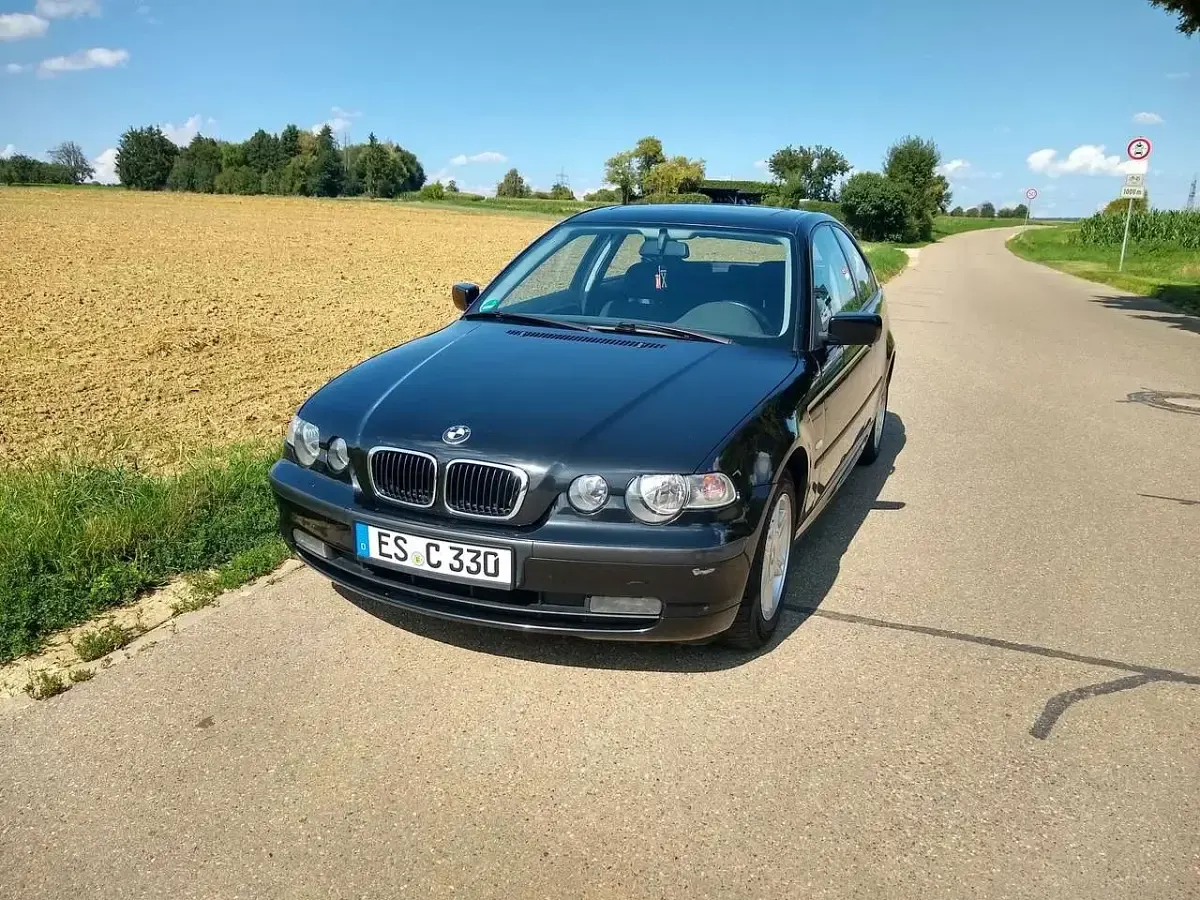 Second-hand BMW 316 116 CP (85 kW) 2004 Berlinǎ
