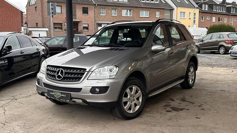 Gebraucht Mercedes ML280 190 PS (139 kW) 2008 Silber SUV